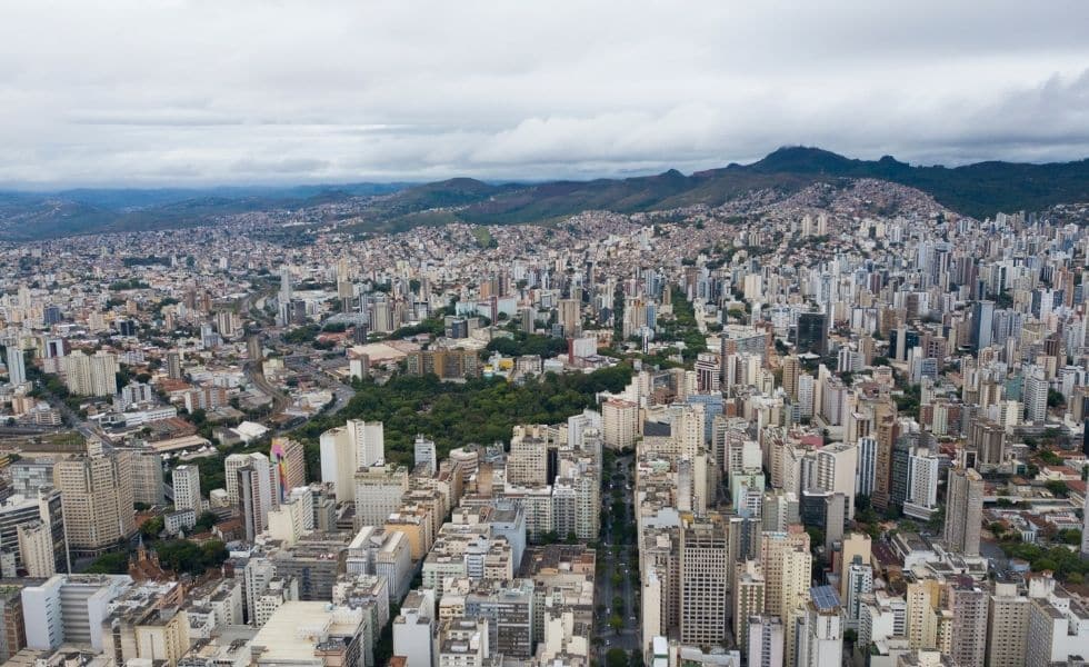 Prefeitura de Belo Horizonte disponibiliza em seu site Instrução Técnica para a elaboração de estudos e projetos de drenagem urbana, para o município de Belo Horizonte
